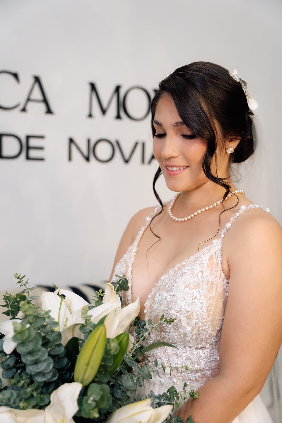 Maquillaje y peinado novia