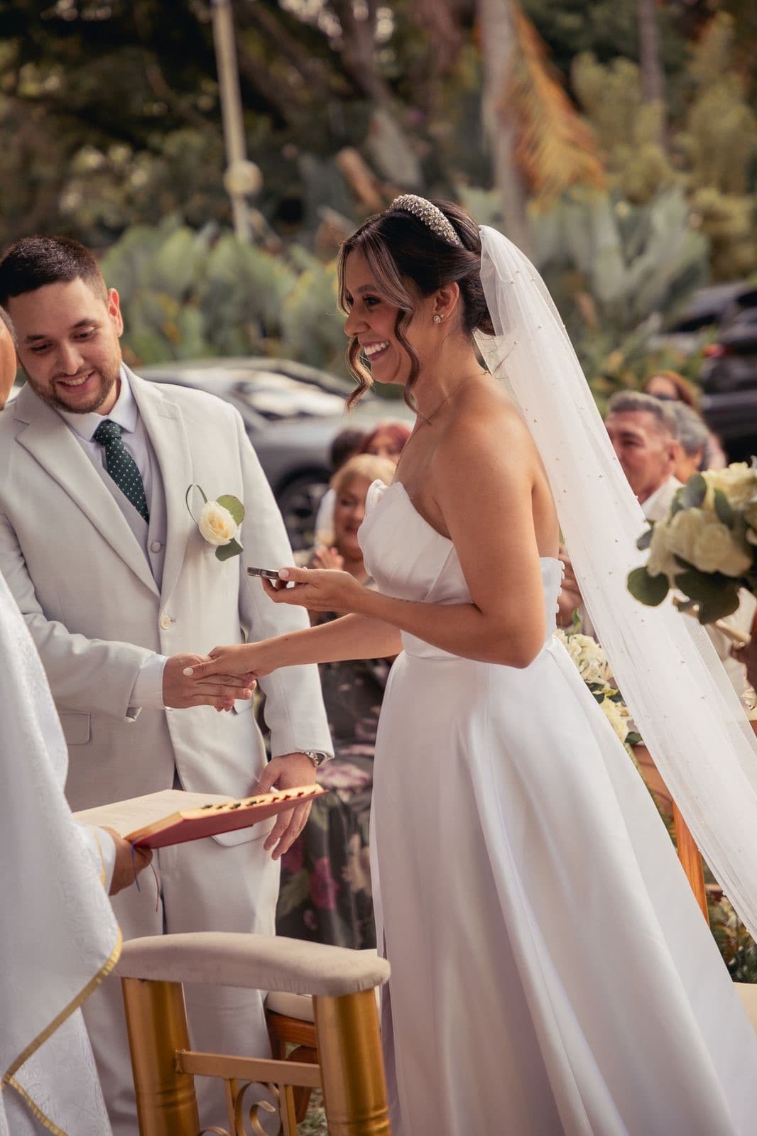 Maquillaje y peinado de novia