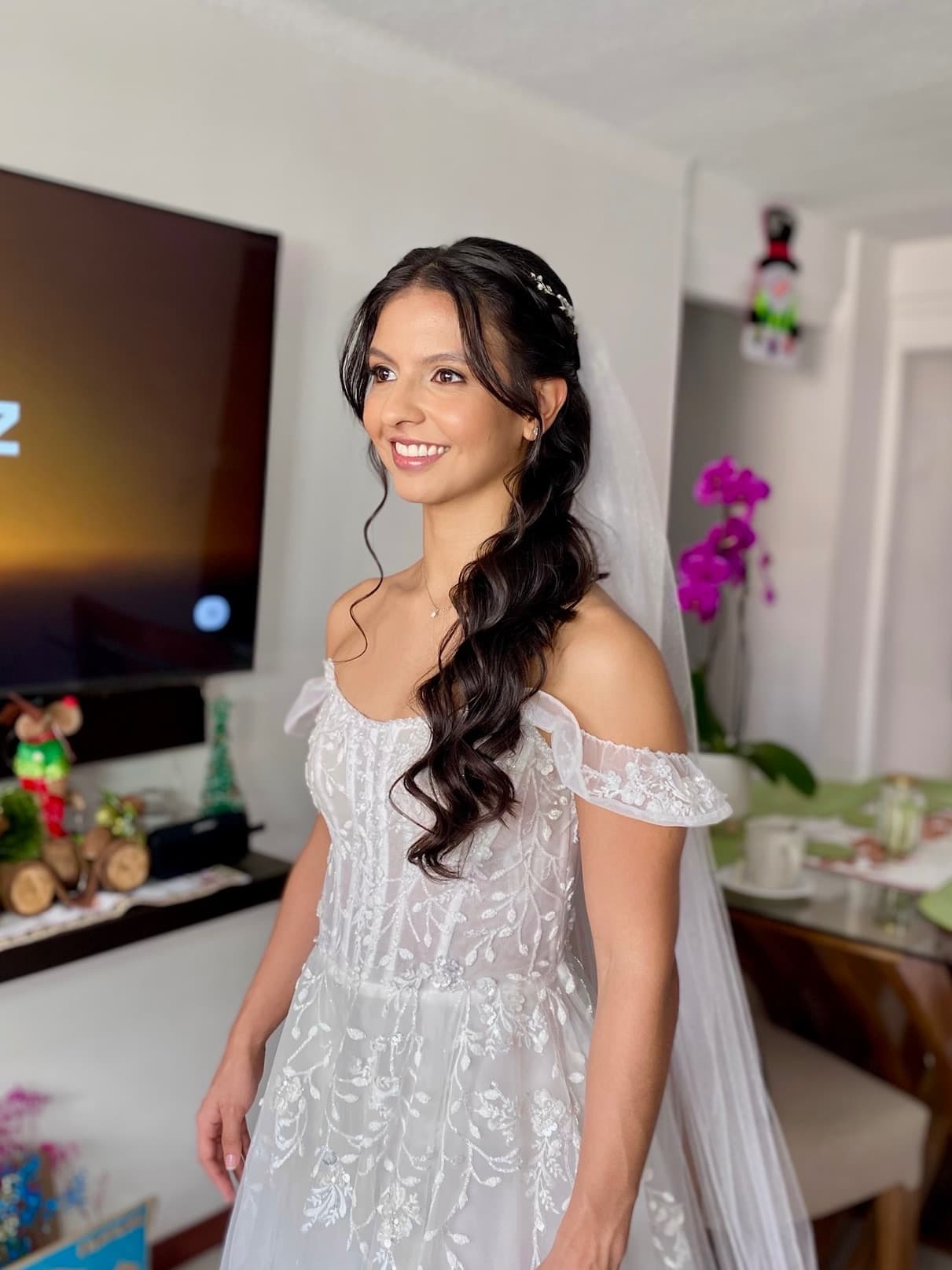 Maquillaje y peinado de novia