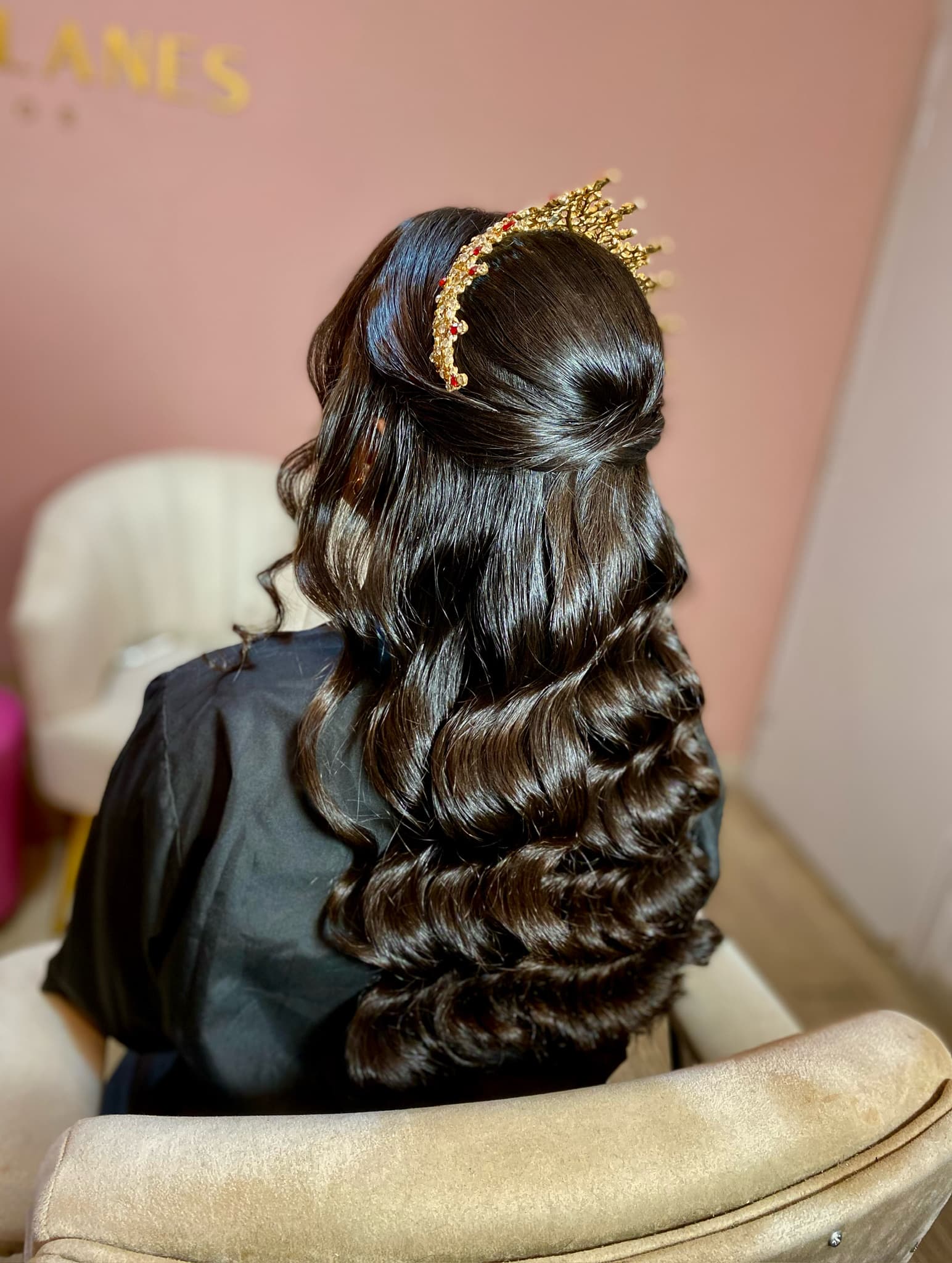 QUINCEAÑERAS